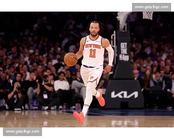 从尼克斯弃将到总决赛奇兵！托平 4 年 6000 万逆袭，娇妻近照曝光颜值碾压