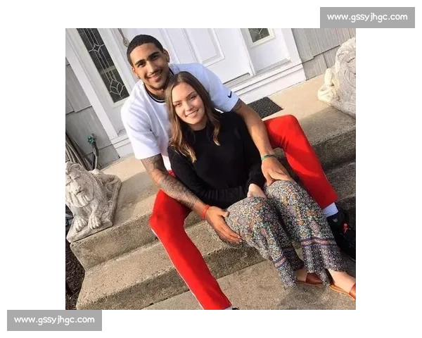 从尼克斯弃将到总决赛奇兵!托平 4 年 6000 万逆袭,娇妻近照曝光颜值碾压 从尼克斯弃将到总决赛奇兵!托平 4 年 6000 万逆袭,娇妻近照曝光颜值碾压