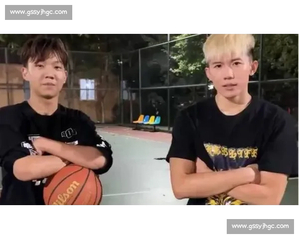 篮球网红柯冉赴美求学 入读纽约湖沙克高中